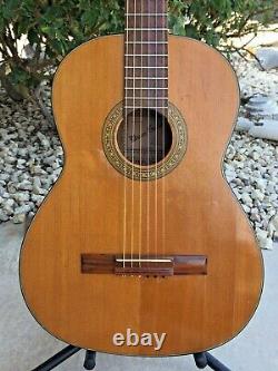 yairi classical guitars