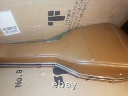 1976 OVATION ACOUSTIC GUITAR CASE Made in USA