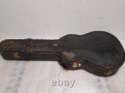 50's MARTIN 000 28 ACOUSTIC GUITAR CASE made in USA