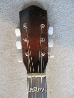 Acoustic GuitarVintage 1930sHarmonyMade in USAGood condition