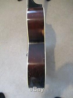 Acoustic GuitarVintage 1930sHarmonyMade in USAGood condition