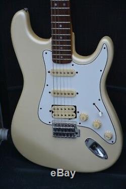 Alte Gitarre Sunn Mustang by Fender Made in Indien