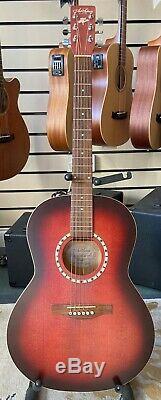 Art & Lutherie Folk Spruce Acoustic, Burgundy, Made In Canada, New