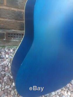 Art & Lutherie Wild Cherry Dreadnought, Blue, Canadian Made, Used