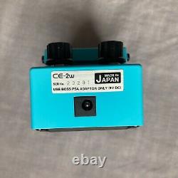 BOSS CE-2W Chorus Ensemble analogue pedal Waza Craft MIJ VGC made in Japan