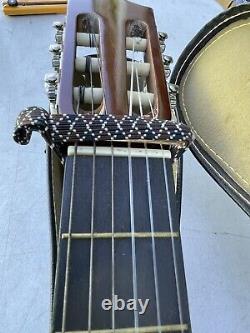 Beautiful Vtg Taka Tg-301 Acoustic Classical Guitar Japanese Made In Korea