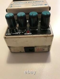 Boss DD2 Digital Delay Pedal - Blue Label Made in Japan - 1985 DD-2 Long Chip