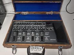 Boss ME-80 Multi-Effects Guitar Pedal With hand made Carry Case / Box