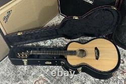 Breedlove Oregon Concert E Myrtlewood Acoustic Electric Guitar! USA American Made