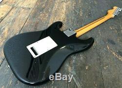 Fender Stratocaster Electric Guitar With Kahler System Made In Japan