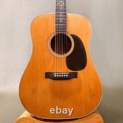 Folk guitar Martin D-35 made in 1967 from japan