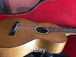 Galiano Concert Size Acoustic Guitar made in USA. 1925 + silber Hard Case