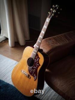 Gibson CustomShop 1960s Hummingbird ADJ / Acoustic Guitar with HC made in 2007