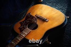 Gibson CustomShop 1960s Hummingbird ADJ / Acoustic Guitar with HC made in 2007