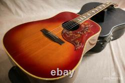 Gibson Hummingbird Custom 19741975 / Acoustic Guitar with Hardcase made in 2005