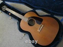 Gibson LG-O acoustic guitar USA made 1965