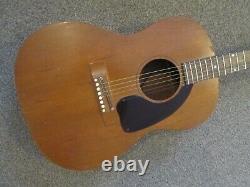 Gibson LG-O acoustic guitar USA made 1965