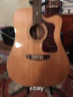 Guild D40CE WithOHSC. VG Condition. Made in USA