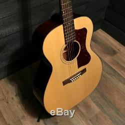 Guild F40 Valencia USA Made Grand Auditorium Acoustic Guitar Natural with Case