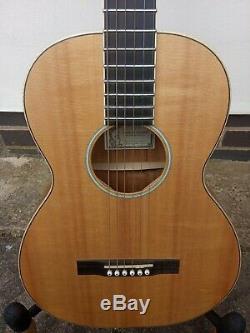 Larrivee O-01 Koa Special Edition Parlor Parlour Acoustic Guitar. Made in 2003
