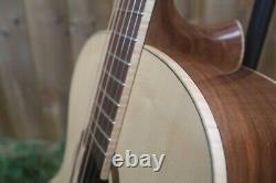 Luthier hand made Acoustic guitar