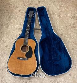 MARTIN D-28 /Acoustic Guitar with Original HC made in 1992