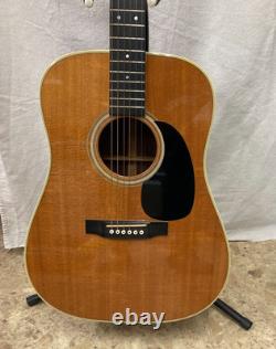 MARTIN D-28 /Acoustic Guitar with Original HC made in 1992
