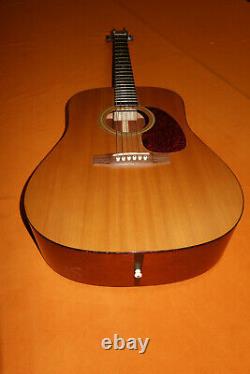 Made usa MARTIN D1 ACOUSTIC DREADNOUGHT Solid Top & Back vintage 1997