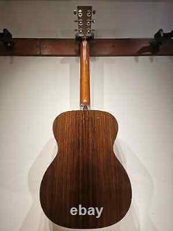 Martin Standard Series OM-21 acoustic guitar Made in USA with Hardcase