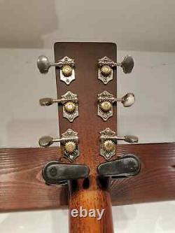 Martin Standard Series OM-21 acoustic guitar Made in USA with Hardcase