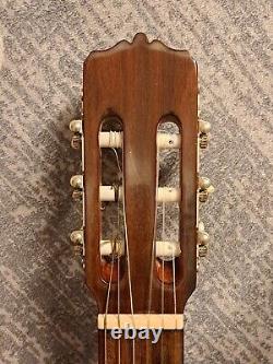 Old Guitar Concert Guitar Full Solid Ceiling Made In Spain Guitar