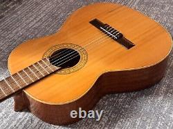 Old Guitar Concert Guitar Full Solid Ceiling Made In Spain Guitar