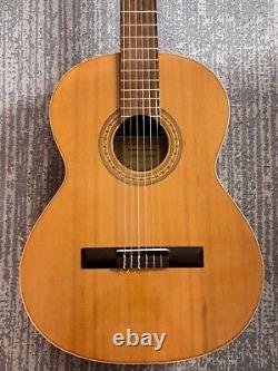 Old Guitar Concert Guitar Full Solid Ceiling Made In Spain Guitar