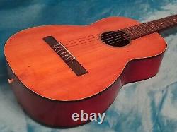 Old Guitar Concert Guitar Made In Japan Suzuki