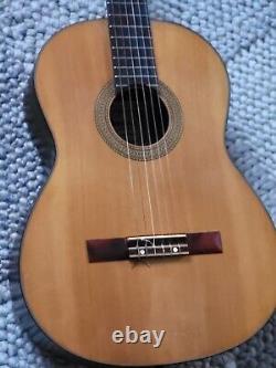 Old Guitar Guitar Ibanez Made in Japan Concert Guitar