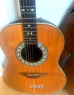 Ovation 1112 made in USA absolutely first class condition /with case/new strings
