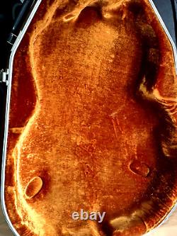 Ovation 1112 made in USA absolutely first class condition /with case/new strings