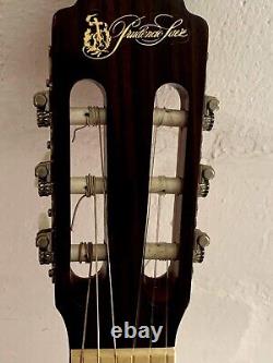 Prudencio Saez model 20 in Brand new Condition with solid case, made in 2010