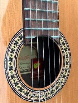Prudencio Saez model 20 in Brand new Condition with solid case, made in 2010