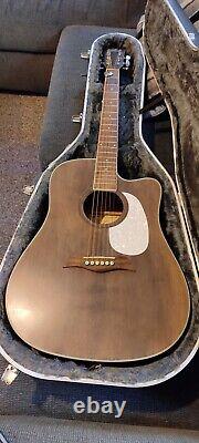 RARE VINTAGE Guitar 1979 Decibel HAND MADE Wood Body RARE French Luthier