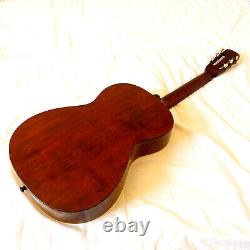 Rare Hoyer vintage guitar made in Germany in 1950s! Very cool sound! Read the ad