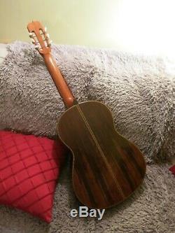 Rare Old Vintage Quality Japanese Made Classical Acoustic Guitar c. 1974