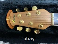 Rare Ovation Guitar Legend 1717 + Ovation hardshell case made in USA in 1993