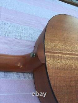 Rob Armstrong Long Scale (baritone) right-handed guitar. Hand made in 1994