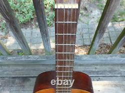 Suzuki Model 60 Acoustic Guitar by the Kiso Suzuki Violin Co. Made in Japan