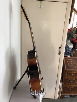 Takamine P-6 (hand made) Jumbo Cutaway 12 string guitar withcase. Newithnot used