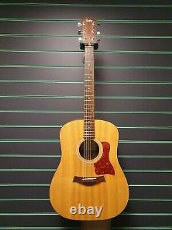 Taylor 110 2007 Natural Acoustic Guitar Made in USA