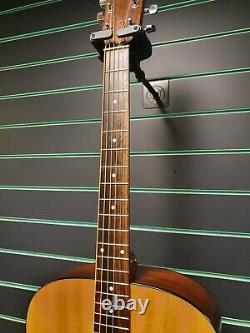 Taylor 110 2007 Natural Acoustic Guitar Made in USA