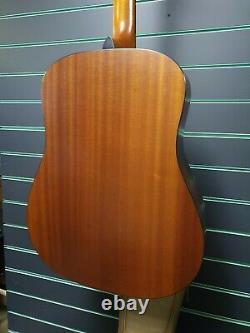 Taylor 110 2007 Natural Acoustic Guitar Made in USA
