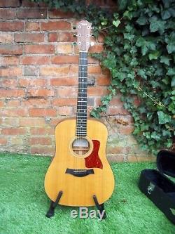 Taylor 310 (Made in USA. 2006)